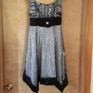 Gorgeous Dress Girls size 16 Black and Silver