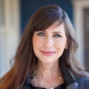 Meet your Posher, Claudine