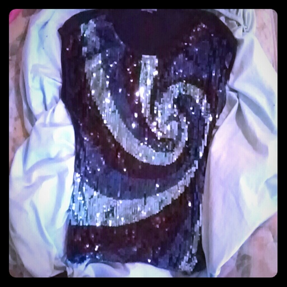 Sequined T-shirt
