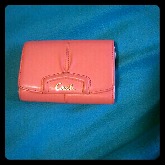 Pink coach wallet!