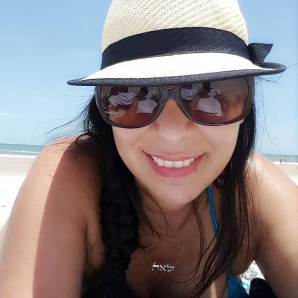 Meet your Posher, Mariana