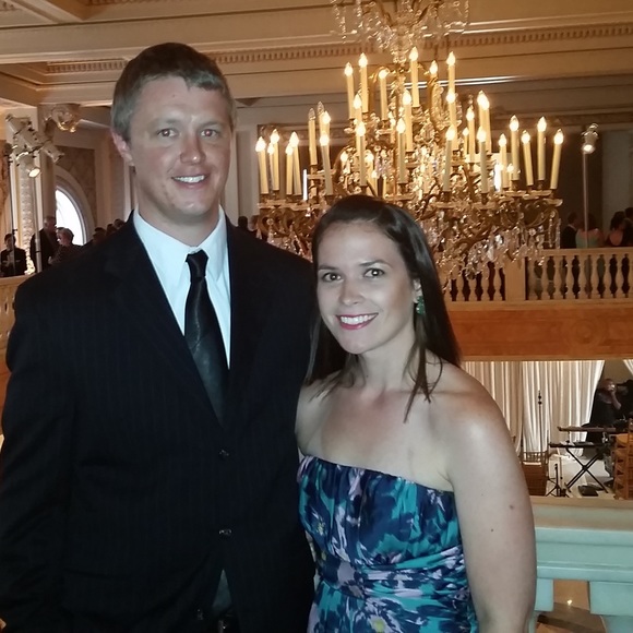 Meet your Posher, Jamie Leigh - Picture 3 of 4