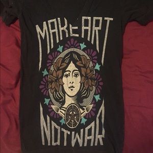 Make Art Not War shirt