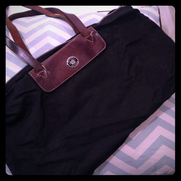 Dooney & Bourke Bag