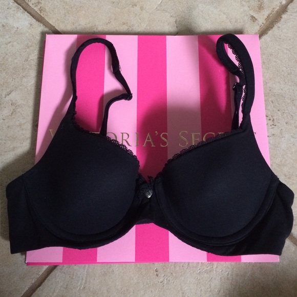 Body by Victoria black Demi lined bra Sz. 32B