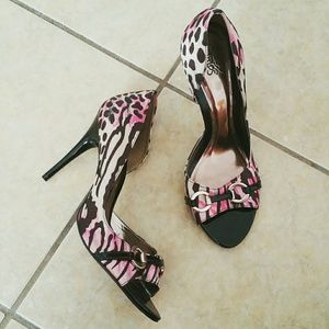 Price Drop! Sexy Leopard Pink and Black Heels