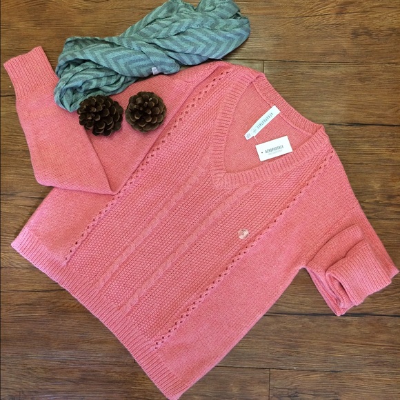 ๐
HP๐
Pink Solid Cable Knit V-neck Sweater - Picture 2 of 3