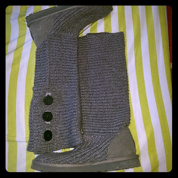 Knit Cardy UGG Boots!