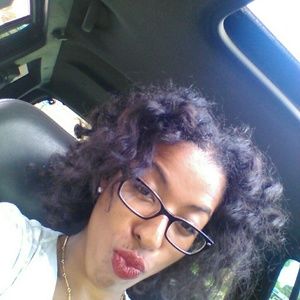 Meet your Posher, Shardae