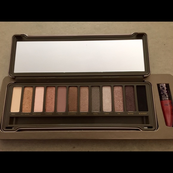 Urban Decay Naked 2 - Picture 2 of 3