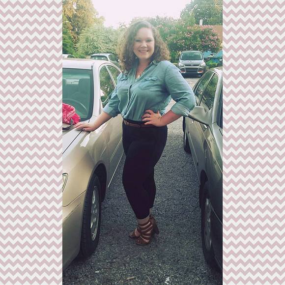 Meet your Posher, Emily