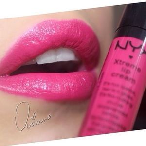 NYX Xtreme Lip Gloss
