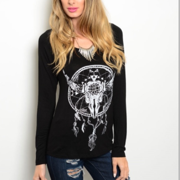 ‼️COMING SOON‼️ Black Dreamcatcher Top