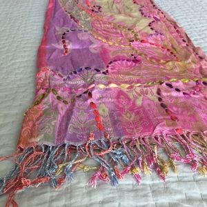 Jacquard Style Scarf 🍂