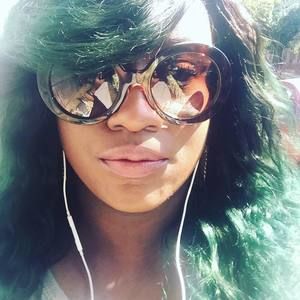 Meet your Posher, Ezra