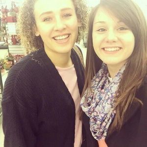 Meet your Posher, Cierra