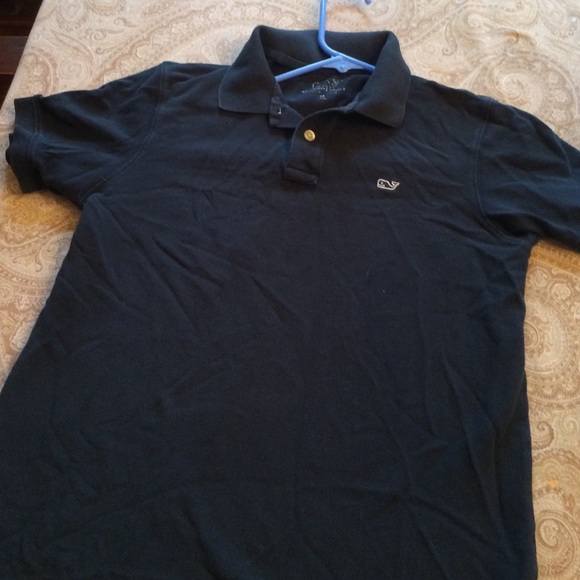 Boys med 10/12 Vineyard Vines