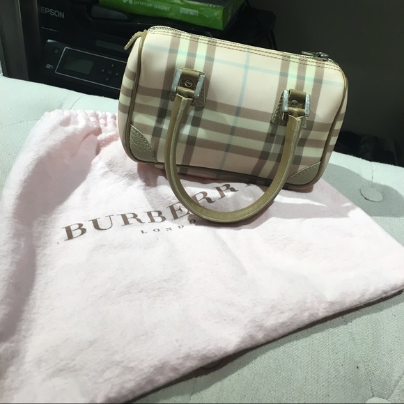 AUTHENTIC Burberry mini pink bag - Picture 1 of 8