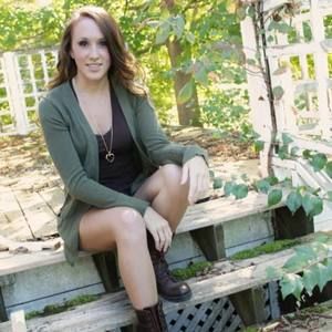 Meet your Posher, Macey