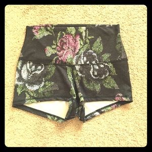 Lululemon Boogie Short (Roll Down)