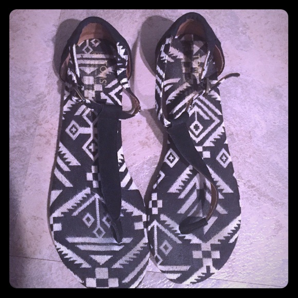 Toms Sandals