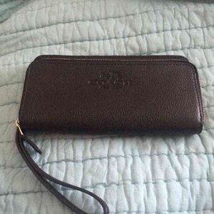 Pebbled Leather Double Zip Coach Wallet Wristlet