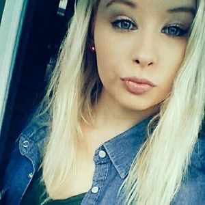 Meet your Posher, Alyssa