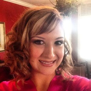 Meet your Posher, Karis