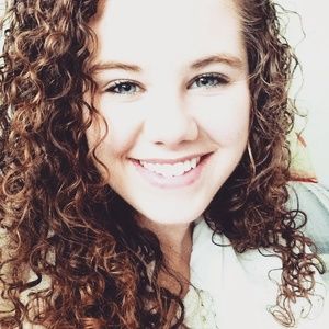 Meet your Posher, Ashlin