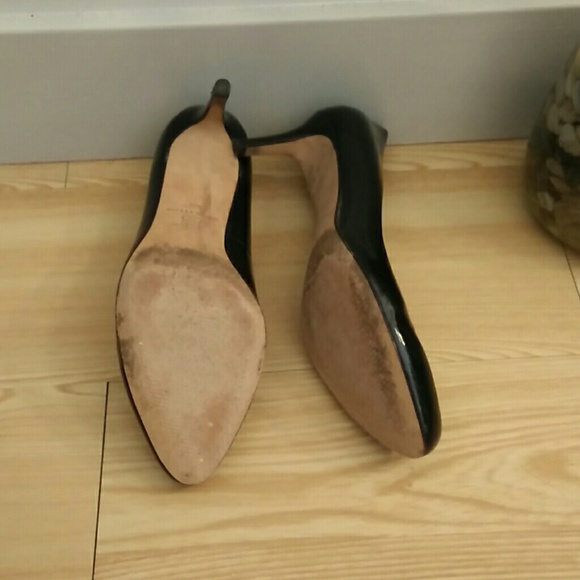 Ann Taylor Black Leather Pumps - Picture 3 of 4