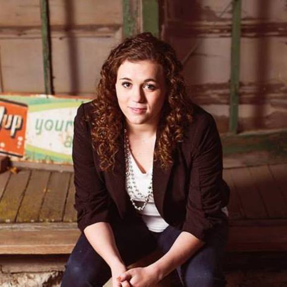 Meet your Posher, Hannah - Picture 1 of 1