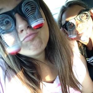 Meet your Posher, Madi