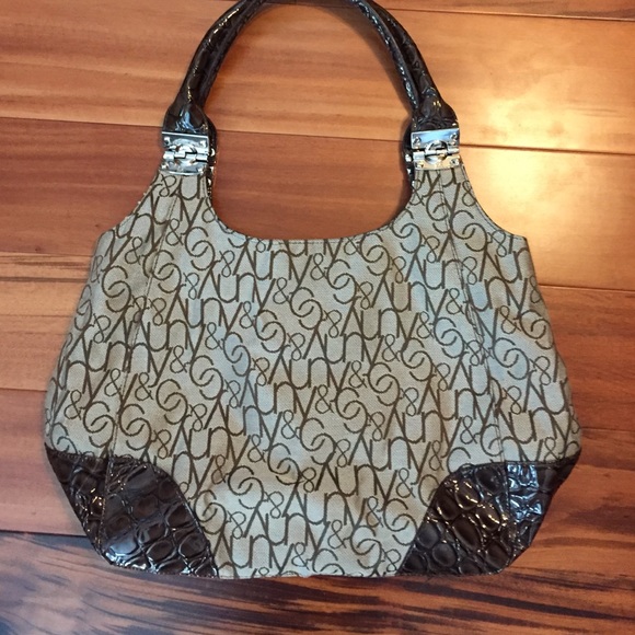 New York & Co. purse - Picture 1 of 4