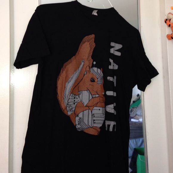 Men's large native squirrel band tee tshirt