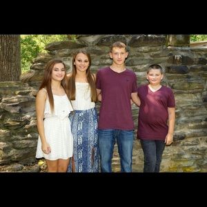 Meet your Posher, Kimberly