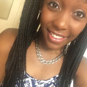 Meet your Posher, Chasity