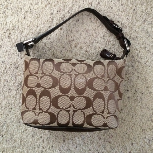 Classic Coach handbag - Picture 2 of 4