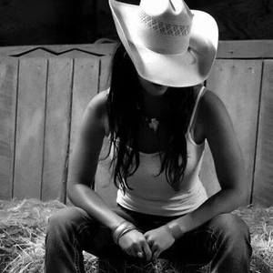 Meet your Posher, Shelly