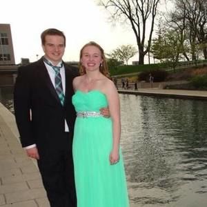 Meet your Posher, Katelyn