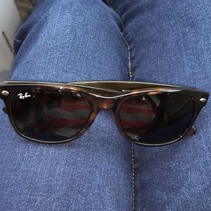 Authentic Ray-Ban's women's sunglasses
