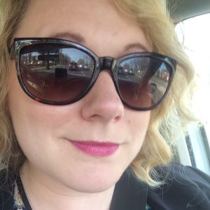 Meet your Posher, Betsy