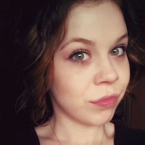 Meet your Posher, Sandi