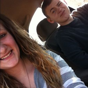 Meet your Posher, Casey