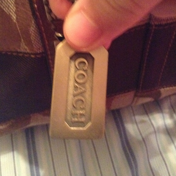 Coach purse - Picture 2 of 3