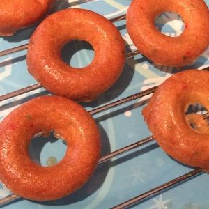 Meet your Posher, Dina