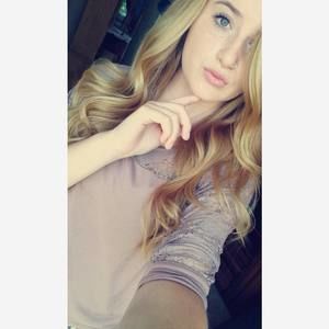 Meet your Posher, Kayla