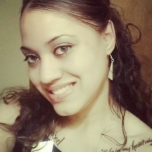 Meet your Posher, Destinee