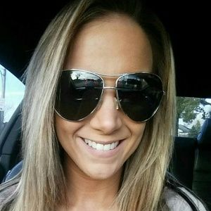 Meet your Posher, Misty