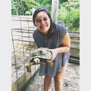 Meet your Posher, Hannah