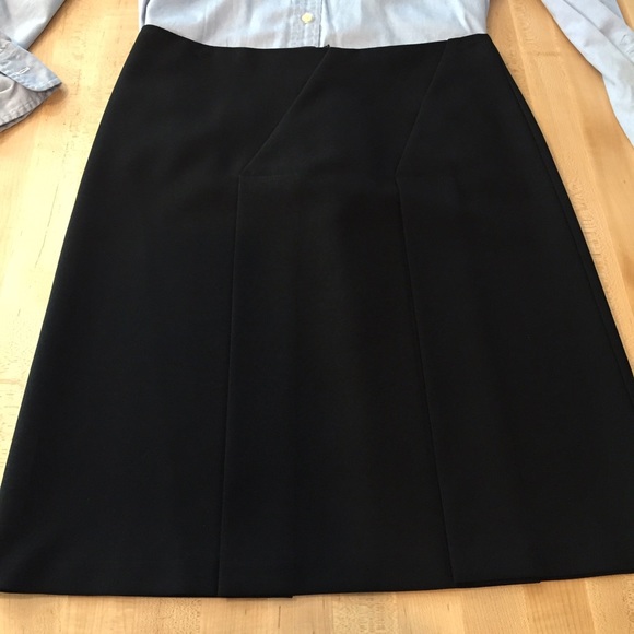 Pleated Benetton Pencil Skirt
